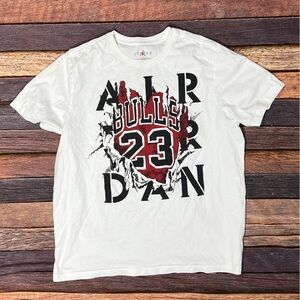 Air Jordan Michael Jordan Chicago Bulls NBA Basketball Crewneck Sports Tee